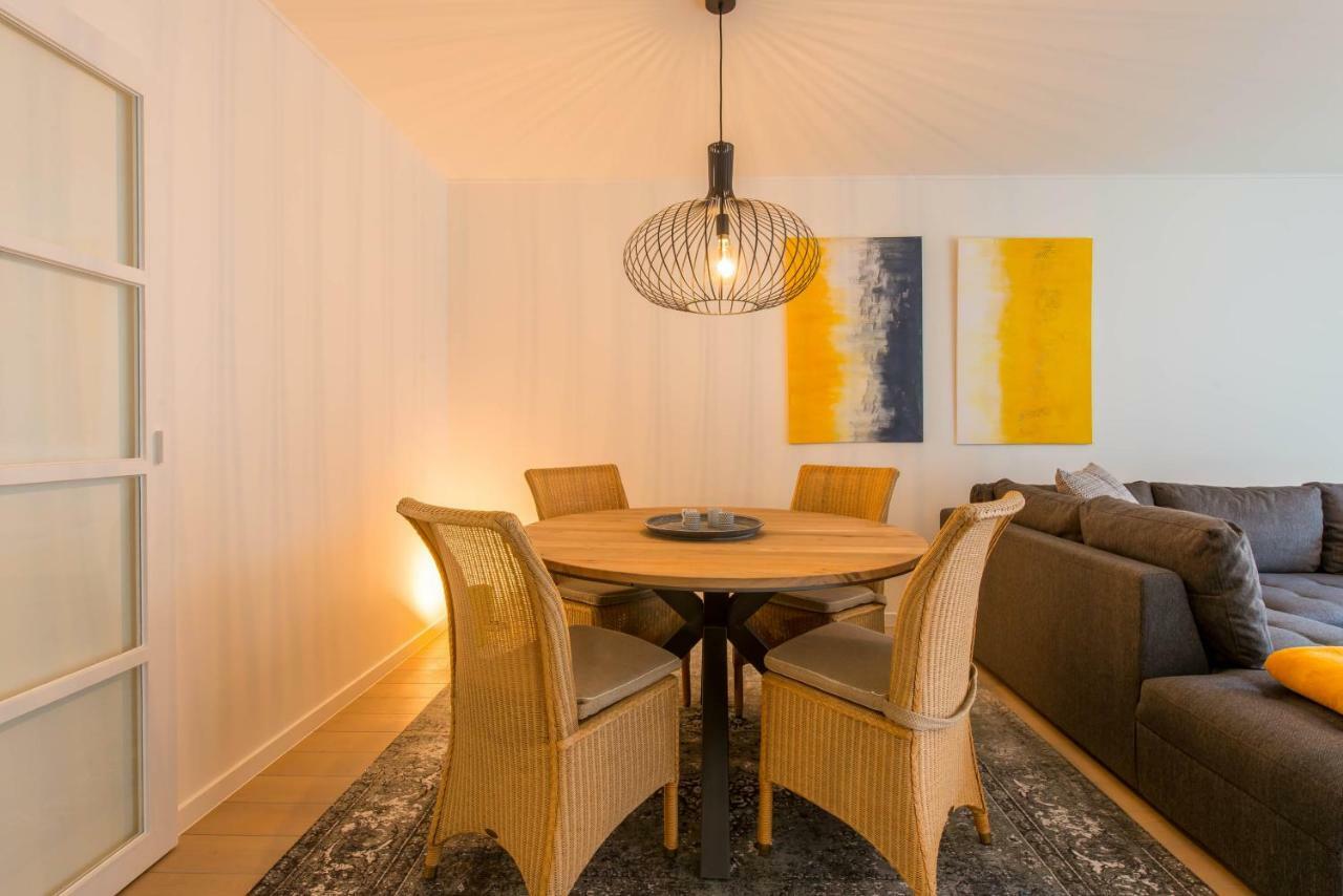 Yellow Knokke-Heist Luaran gambar